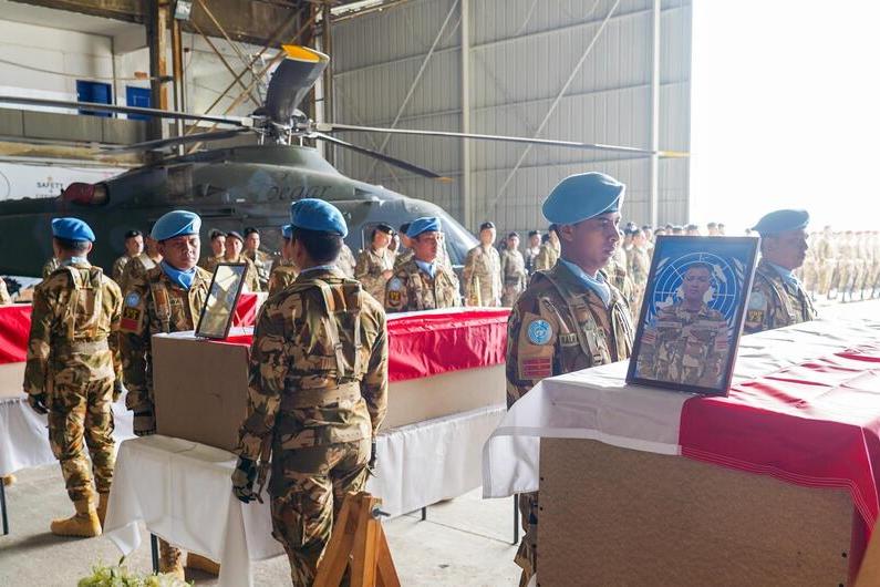 Павшим индонезийским миротворцам была оказана честь во время памятной церемонии в Бейруте